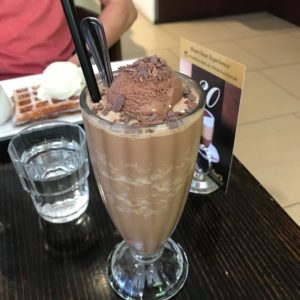 lindtcafe1